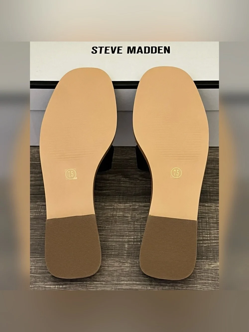 Steve Madden Hadyn Women’s Black Color Sandals Size-7.5